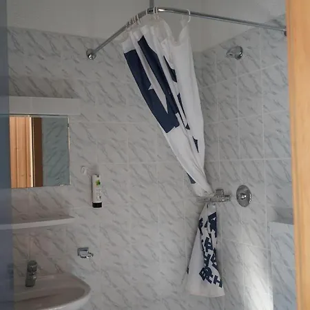 Mont-Fort Swiss Lodge Vandrerhjem Le Châble