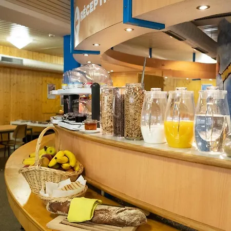 Mont-Fort Swiss Lodge Хостел