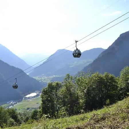 Mont-fort Swiss Vandrarhem Le Châble