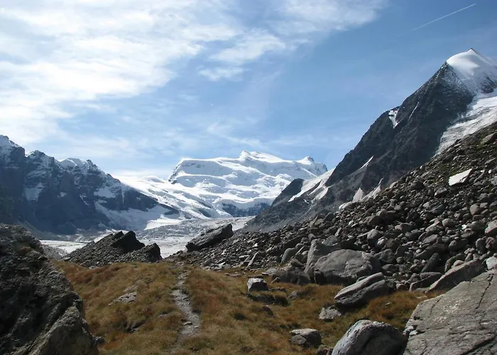 Mont-fort Swiss Hostel